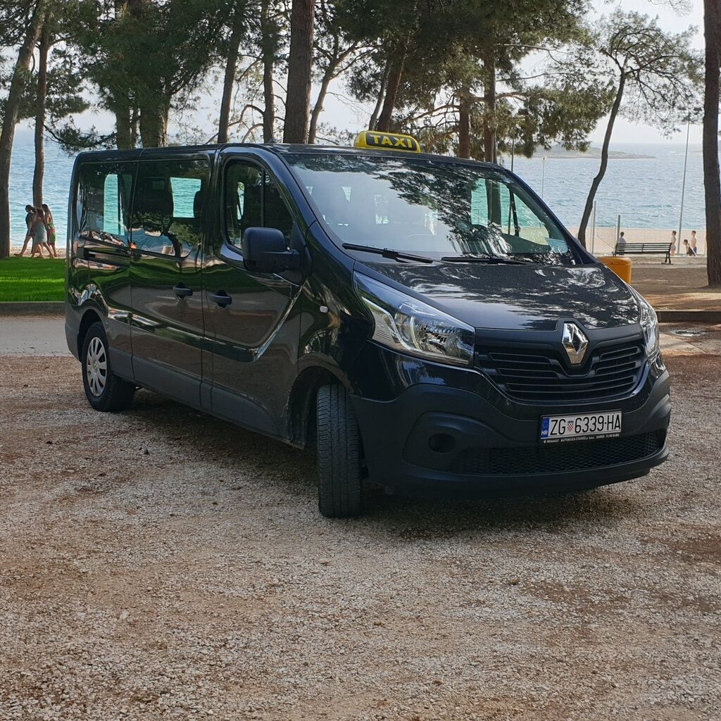 Taxi plava laguna Marko van vehicle